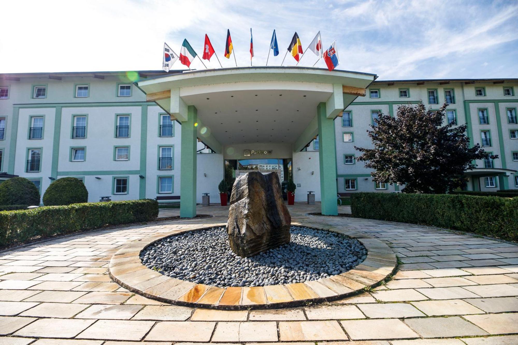 Parkhotel Plzen Congress Center Plzeň Exterior foto